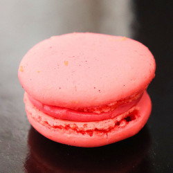 Macaron alla fragola